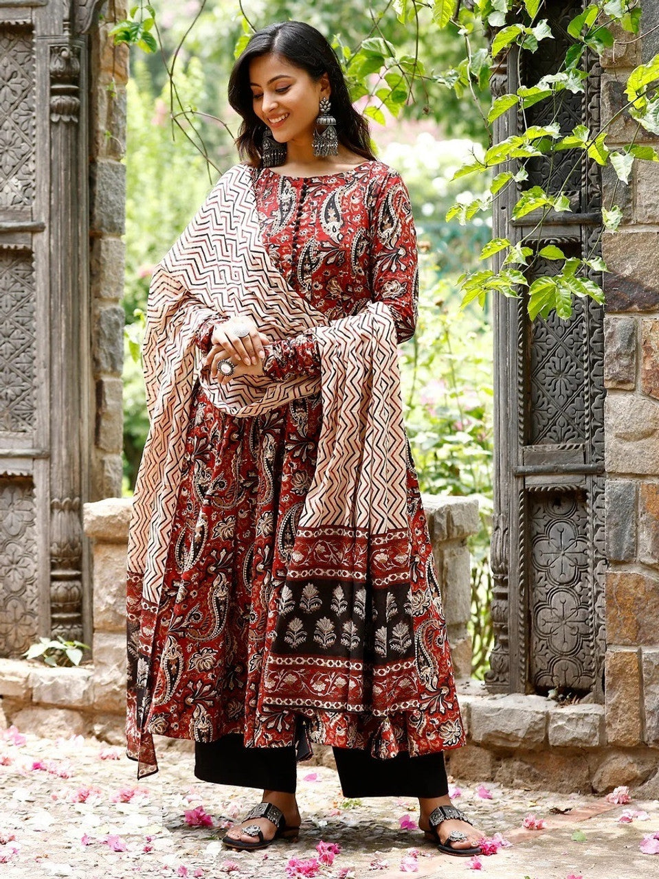 Dupatta Kurti Set