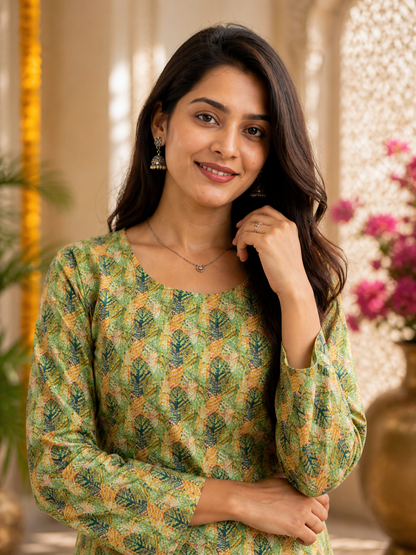 Green Printed Short Kurti | Rayon | Back Lace-Up Detail | Naarikaa